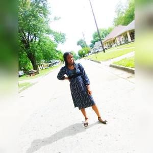 Meet your Posher, Ebony